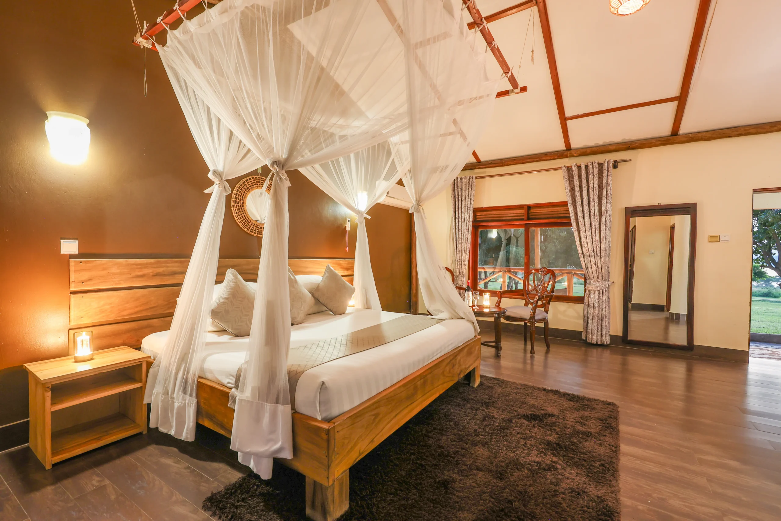 Pakuba Safari Lodge bedroom