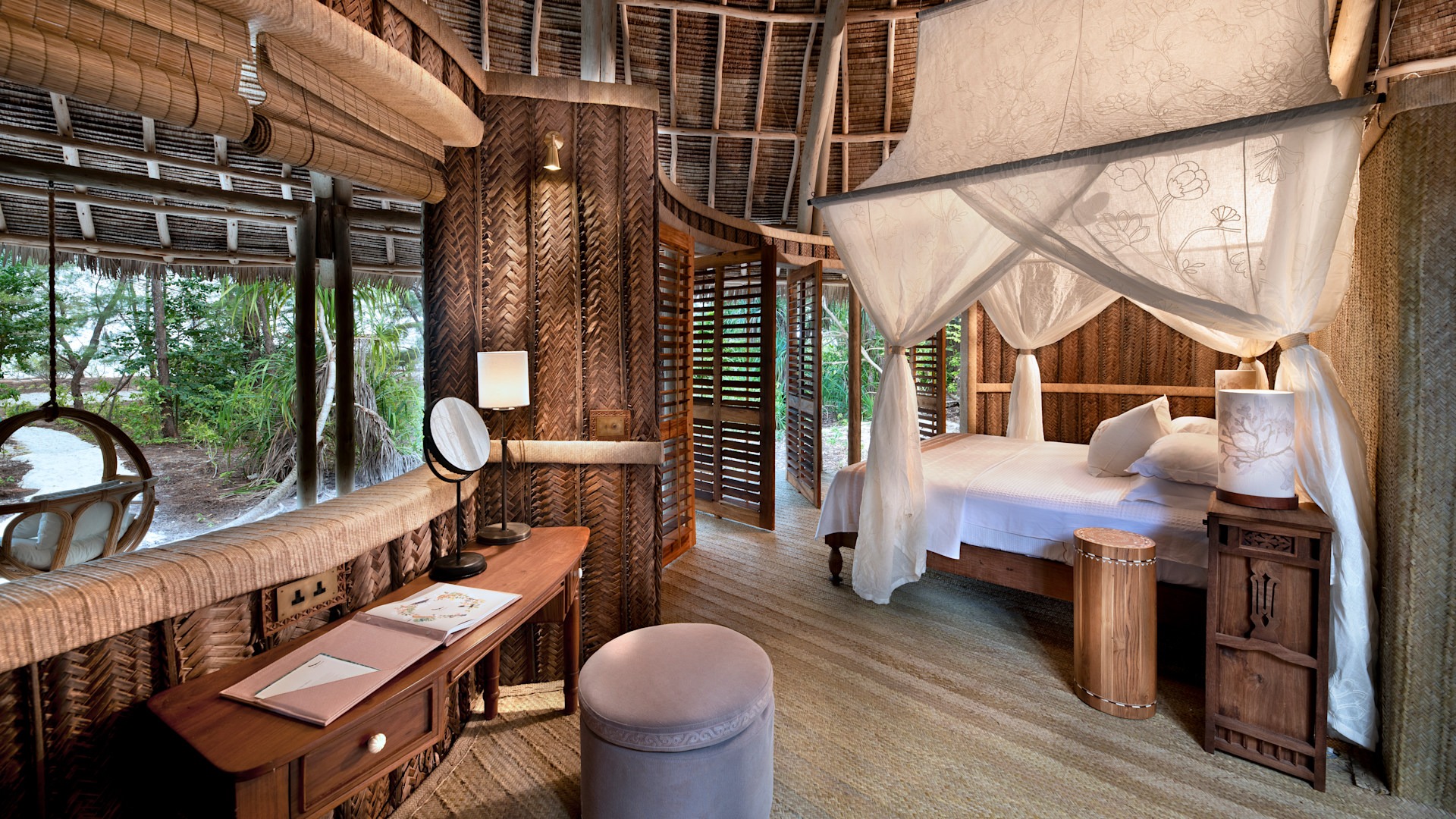 Mnemba Island Lodge